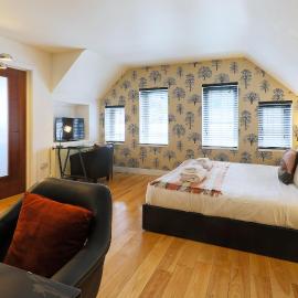 Stay 2a Boutique Rooms, hotel a Folkestone