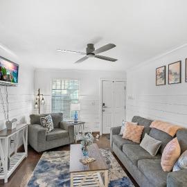Anastasia Island Condo, hotell i St. Augustine