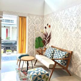 Harmony Guest House 2 Bedroom UMY - Kasihan, hotel din Jarakan