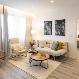 Skyline Lofts by LovelyStay, Hotel in Matosinhos