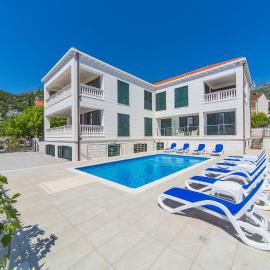 Villa Slano Apartments, hotel in Slano