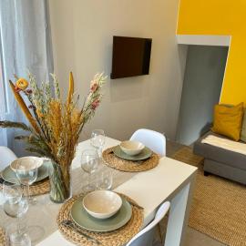 Viesnīca Logement indépendant avec extérieur pilsētā Cadaujac