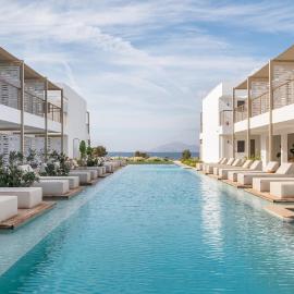 Paralos Kyma Dunes Adults Only, מלון במסטיכרי