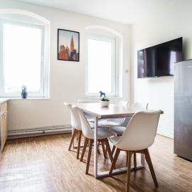 B23 Wooon 10 Einzelbetten I 5-Zimmer I TV I Bad NEU I Premiumbettwäsche