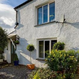 Holly Cottage, hotel u gradu Kartmel
