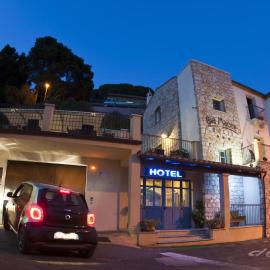 Hotel Bia Maore, hotel en Baunei