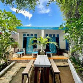 The House Hostel, hotel in Gili Trawangan