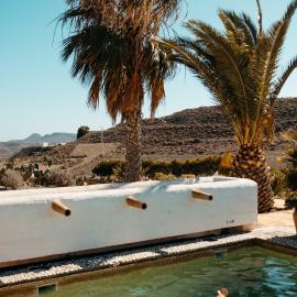 Cortijo Los Malenos, hotel v destinaci Agua Amarga