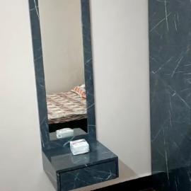 Mukadam home stay, hotell sihtkohas Chiplun