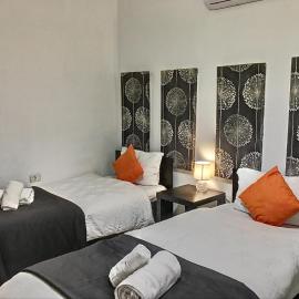 Casa Bozi, hotel in Utvin