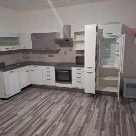 Ferienapartment Neunkirchen, hotel u gradu Nojnkirhen