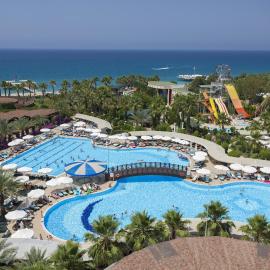 Mukarnas Spa & Resort Hotel, hotelli kohteessa Okurcalar