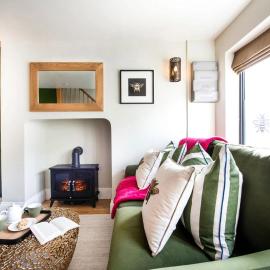 The Hive, A Tiny Romantic Retreat in Historic Ludlow