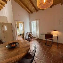 Casa do Ti'Xico、アルジュストレルのホテル