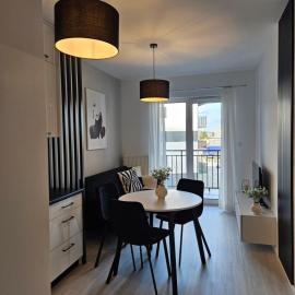 Apartament - Osiedle Przylesie โรงแรมในนามิสลอฟ