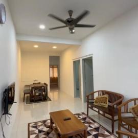 Muqryy Homestay, hotel in Marang