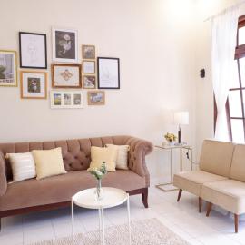 Singgah Tentrem Homestay - Yogyakarta, готель у місті Salakan