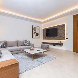 Aristocratic Abode: Luxurious 2BR Flat in Agdal, hotel Rabatban