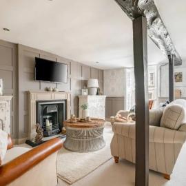 Howman House, hotel in Cheltenham