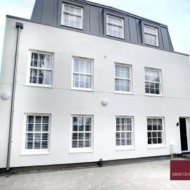 Eton Windsor - 2 Bedroom Flat - With Parking, Hotel in Eton