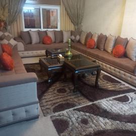 شقه مفروشه مع حديقه اربد بجانب فندق فلامنجو ومدارس دار العلوم, hotell i Irbid