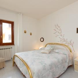 Casa Lu by Rental in Rome