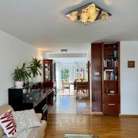 Central Villa with Garden, hotel in Ljubljana