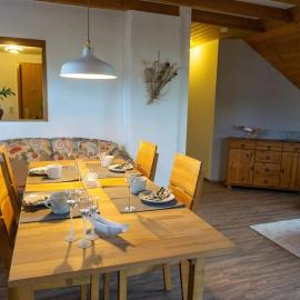 Apartment Christina, Hotel in Weingarten