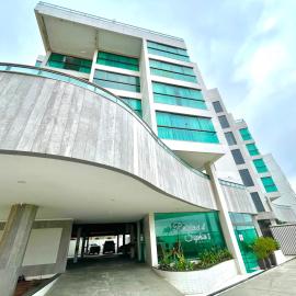 Apartamento com 2 quartos até 7 Pessoas- Orla da Praia Grande, hotel u gradu Arajal do Kabo
