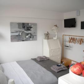 Central aesthetic studio with panoramic views
