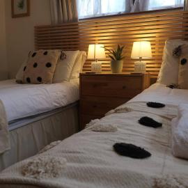 Revel Stones, hotel in Bowness-on-Windermere
