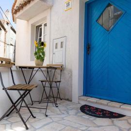 Holiday home in Vrbnik - Insel Krk 47398, Hotel in Vrbnik