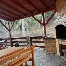 CAMERE de INCHIRIAT LA TUGUIATA, hotell sihtkohas Buşteni