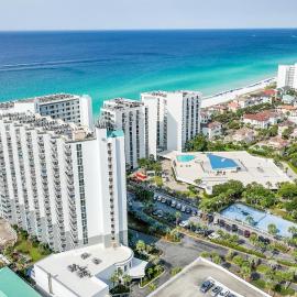 Pelican Beach Resort by Panhandle Getaways, hotel Destinben