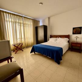 HOTEL ARMENIA CENTRO , TENEMOS AGUA CALIENTE y FACTURACION ELECTRONICA, Gracias, хотел в Армения