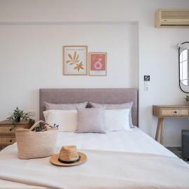 Villa Spiros II Apartments & Studios 50m From Center 300m From Laganas Beach Ideal For Families And Groups, hotel v Laganasu