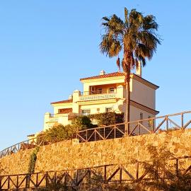 Vistas al Guadiana, Chalet a 10 minutos de la playa, hotel sa Ayamonte
