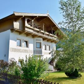 Tennladen Apartments