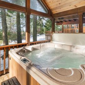 The Cabins at Hyatt, hotel sa Ashland