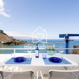 Ocean View El Pris, by Nivariahost, hotel i El Pris