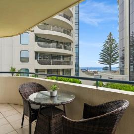 Beach Views at Oceanside، فندق في ماوْنت مونغانيو