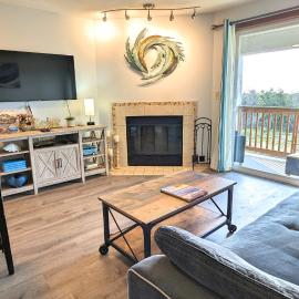 Calypso at Nautilus - Pet Friendly, Walk to beach!