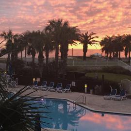 Gulfside 210 - 2BR plus bunkroom with Ocean & Pool Views, hotel in Fort Walton Beach
