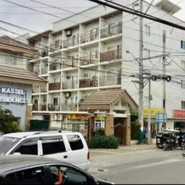 KASELDORZHOSTEL TRANSIENT at Moonwalk Paranaque, hotell i Manila
