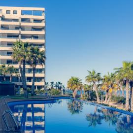 Apartamento Premium con Jacuzzi y vistas al mar en Punta Prima, Torrevieja by Rentalole, hotel i Torrevieja