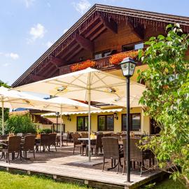 DEVA Hotel-Restaurant Fischerwirt inklusive Chiemgau Card: Ruhpolding şehrinde bir otel