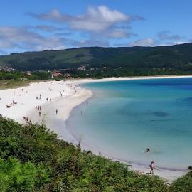 Cruceiro Beach Apartment، فندق في فيستيرا
