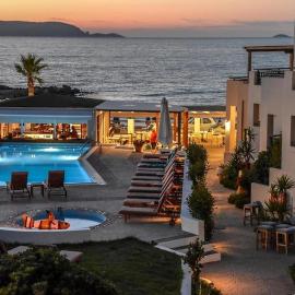 Yria Beach Hotel, hotel sa Kokkíni Khánion