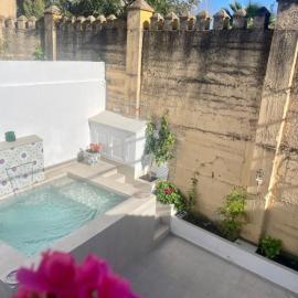 Casa Muralla del Alcazar Viejo, hotel in Córdoba