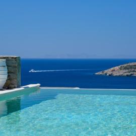 VILLA ERIS, hotel in Agios Georgios